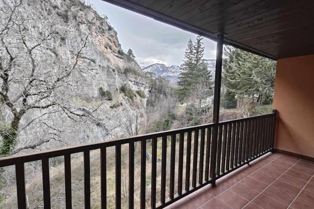 Mimosa 4 Con Terraza - Tucasaenlospirineos إسكارييا المظهر الخارجي الصورة